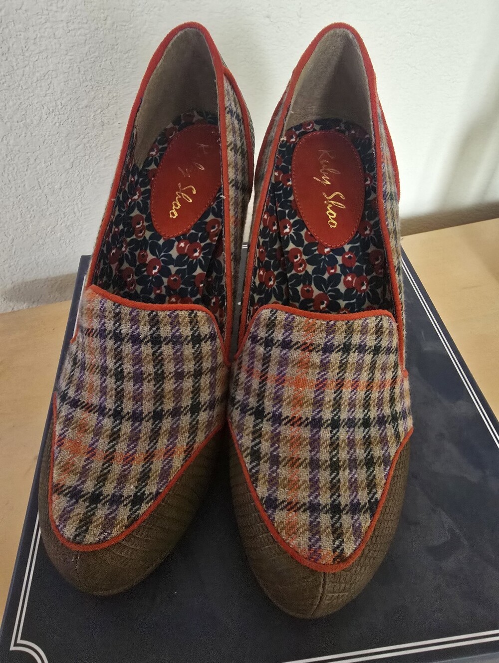 RUBY ShOO Like New  Multicolor Plaid Loafers with Orange Trim